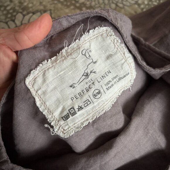 notPERFECTLINEN Short Sleeve Top in Lavender - Picture 3 of 9